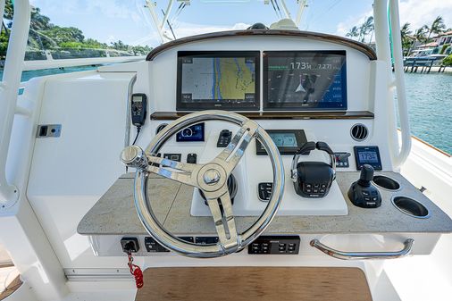 Hinckley Sport Boat 40 C image