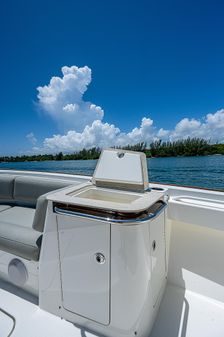 Hinckley Sport Boat 40c image