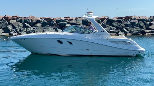 Sea Ray 330 Sundancer