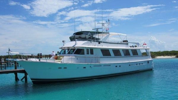 Hatteras Motoryacht