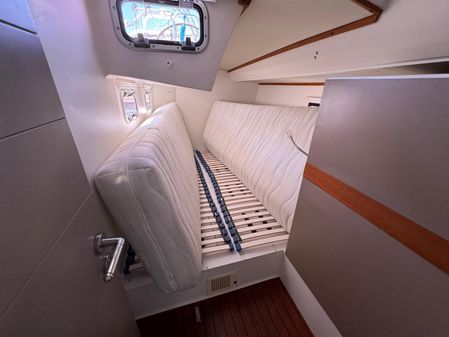 RM Yachts 1260 image