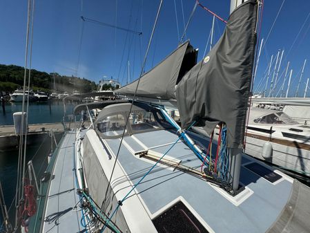 RM Yachts 1260 image