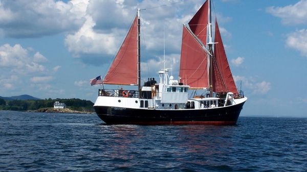 Trawler De Haas North Sea