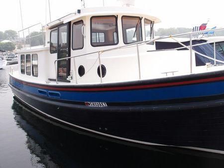 Nordic Tug 32 Cabin Yacht 