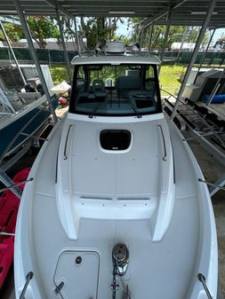 Boston Whaler 325 Conquest image