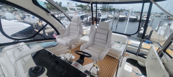 Sea Ray 52 Sedan Bridge image