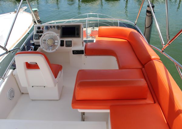 Azimut 38 image