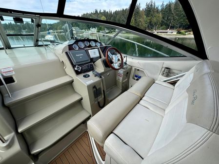 Sea Ray 350 Sundancer image