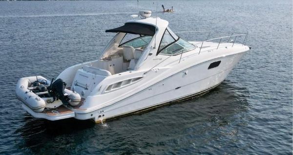 Sea Ray 350 Sundancer image