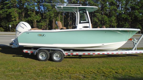 Sea Hunt 255 Ultra