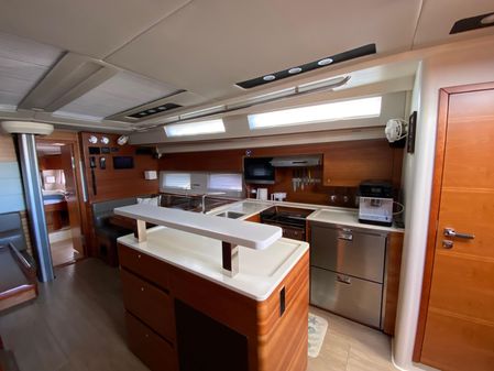 Hanse 588 image