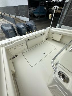 Hydra-sports 33-CENTER-CONSOLE image