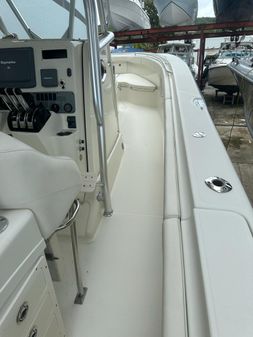 Hydra-sports 33-CENTER-CONSOLE image