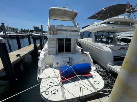 Sea Ray 44 Sedan Bridge image