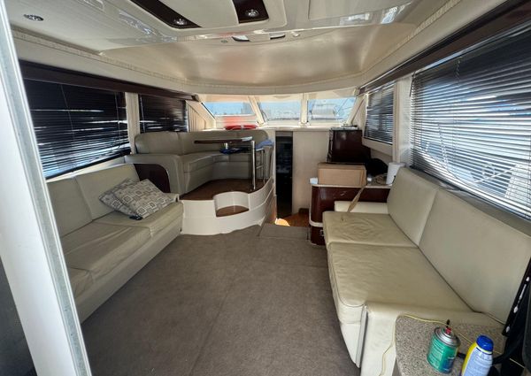 Sea Ray 44 Sedan Bridge image