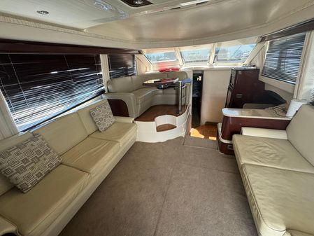 Sea Ray 44 Sedan Bridge image