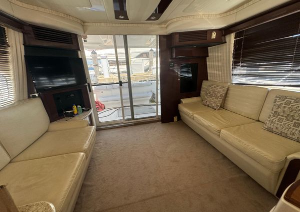 Sea Ray 44 Sedan Bridge image