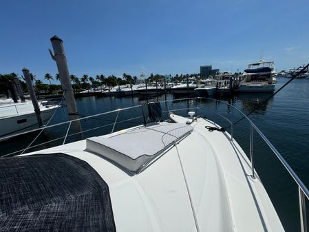 Sea Ray 44 Sedan Bridge image