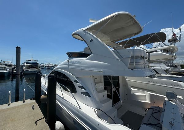 Sea Ray 44 Sedan Bridge image