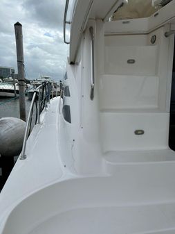 Sea Ray 44 Sedan Bridge image