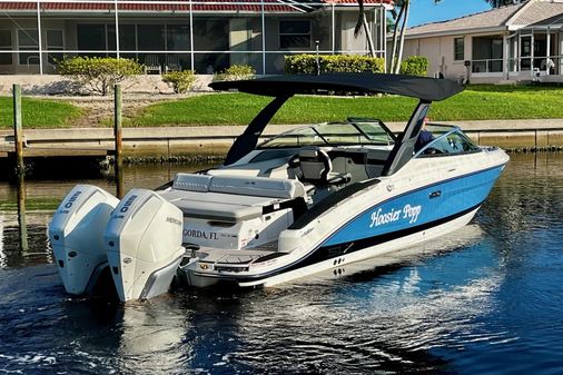 Sea Ray 280 SLX Outboard image