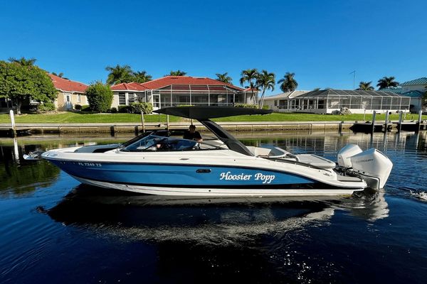 Sea Ray 280 SLX Outboard - main image