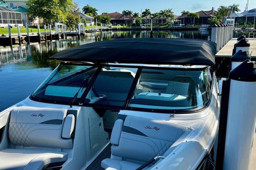 Sea Ray 280 SLX Outboard image