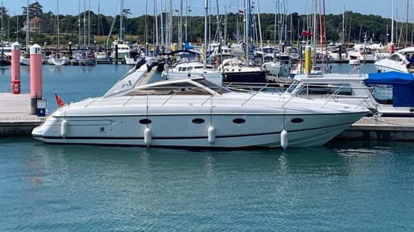 Princess V42