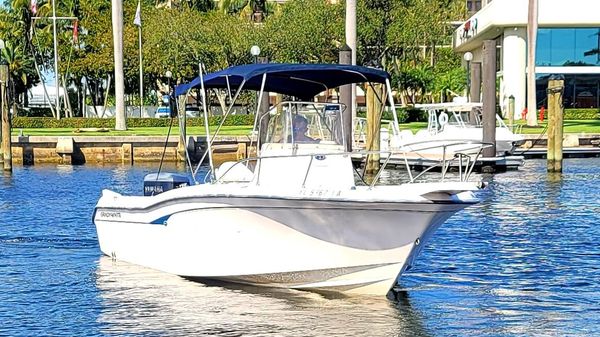 Grady-White 247 Advance CC
