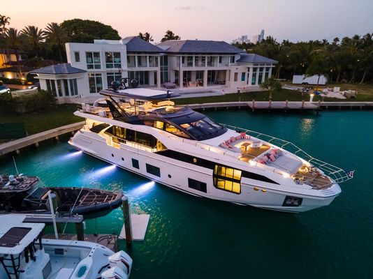 Azimut 27 Metri - main image
