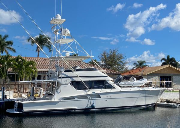 Hatteras CONVERTIBLE image