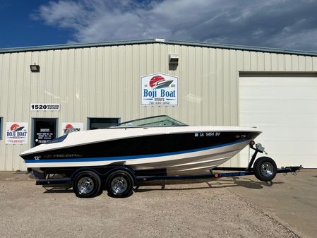 Regal 2200-BOWRIDER image