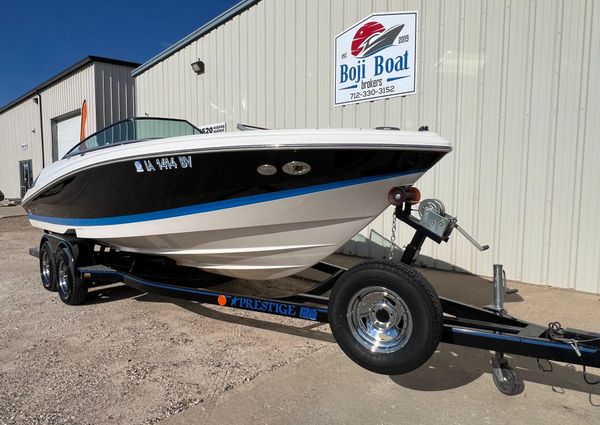 Regal 2200-BOWRIDER image