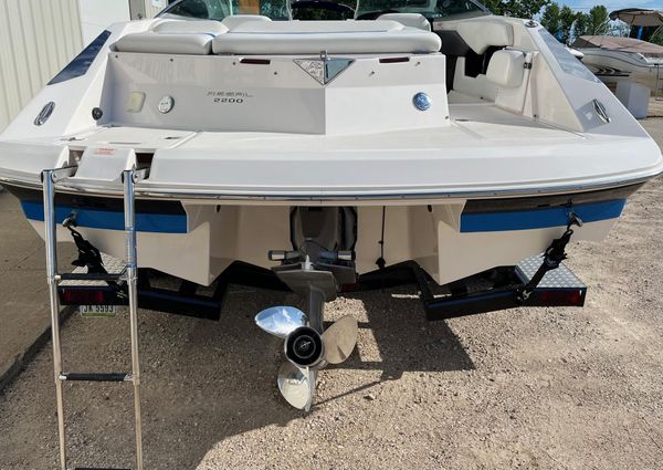 Regal 2200-BOWRIDER image