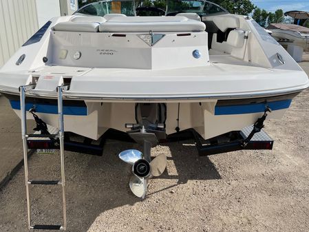 Regal 2200-BOWRIDER image