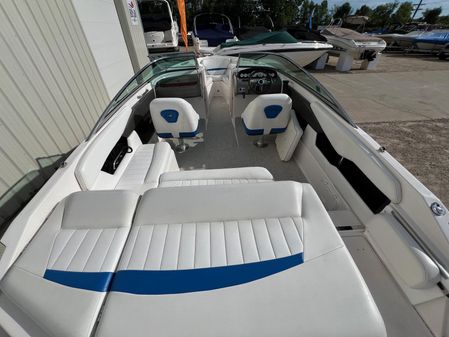 Regal 2200-BOWRIDER image