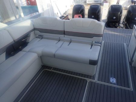 Formula 430 Super Sport Crossover image