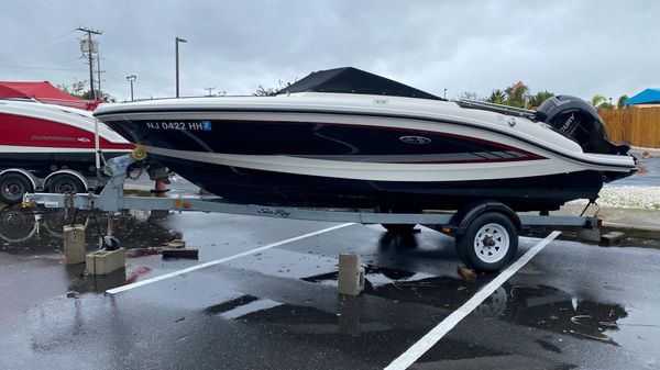 Sea Ray SPX19 OB