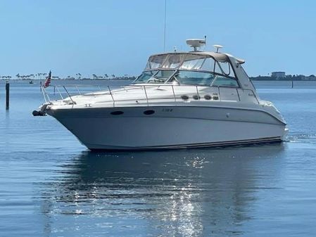 Sea Ray Sundancer 370 image