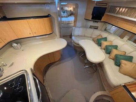 Sea Ray Sundancer 370 image