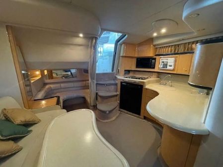 Sea Ray Sundancer 370 image