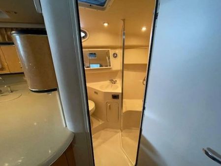 Sea Ray Sundancer 370 image