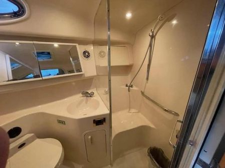 Sea Ray Sundancer 370 image