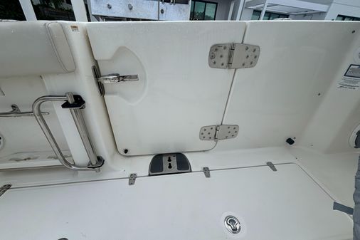 Boston-whaler 380-OUTRAGE image