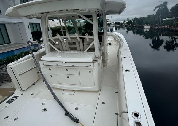 Boston-whaler 380-OUTRAGE image