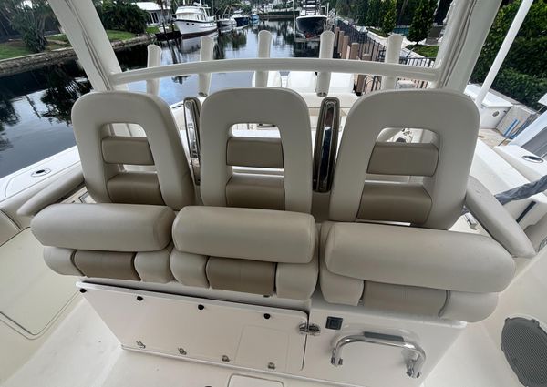 Boston-whaler 380-OUTRAGE image