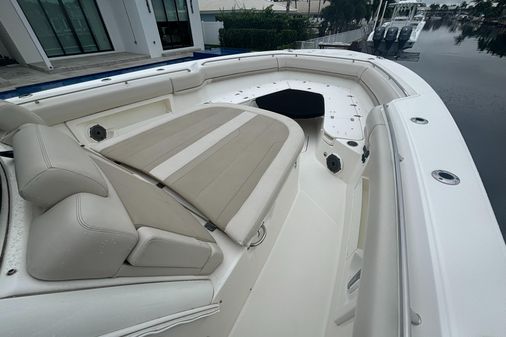 Boston-whaler 380-OUTRAGE image