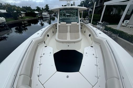 Boston-whaler 380-OUTRAGE image