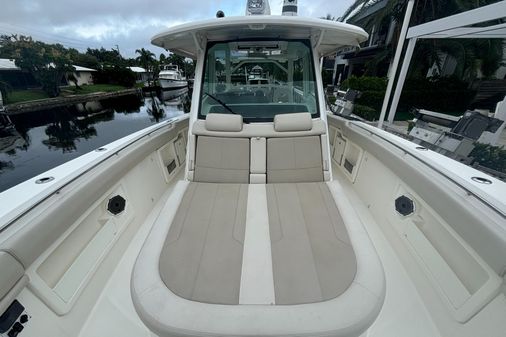 Boston-whaler 380-OUTRAGE image