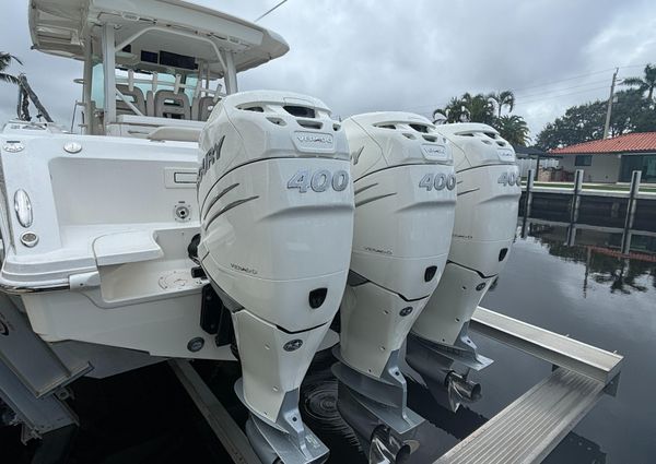 Boston-whaler 380-OUTRAGE image